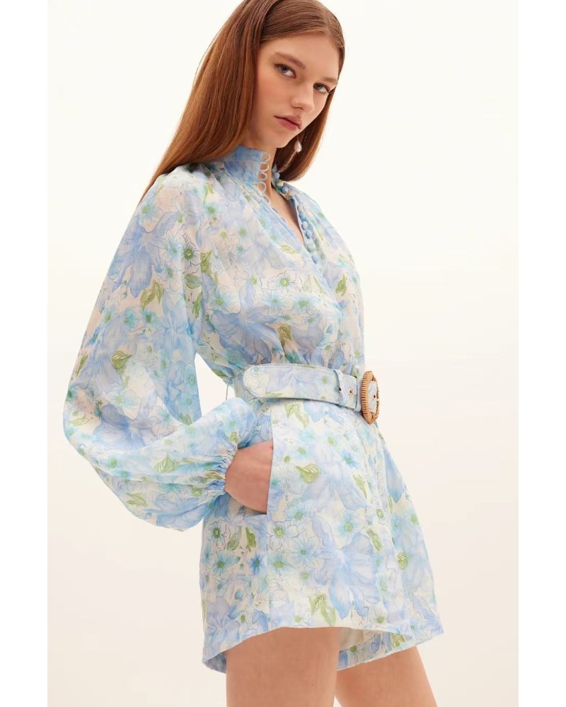   Костюм с цветами голубой