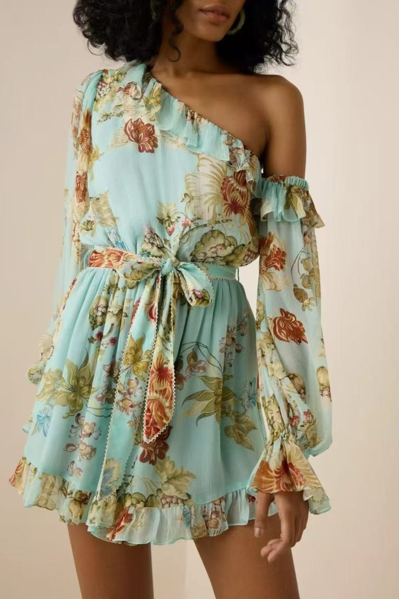          Комбинезон цветочным принтом