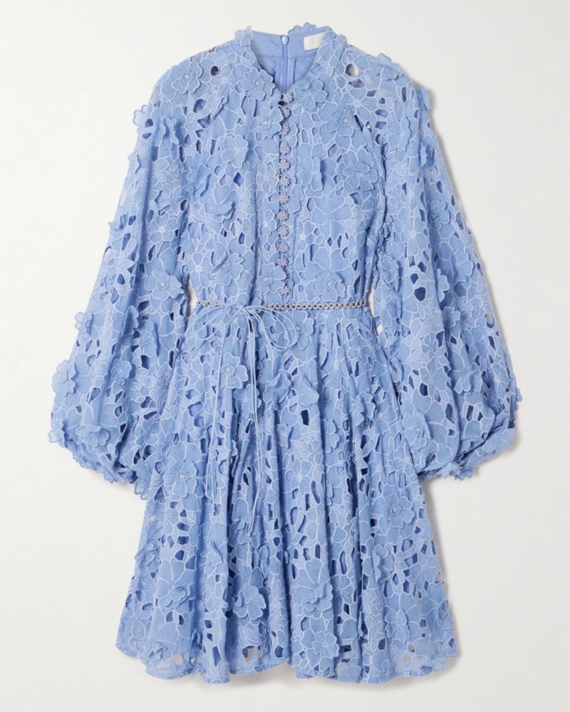   Платье из цветочного кружева