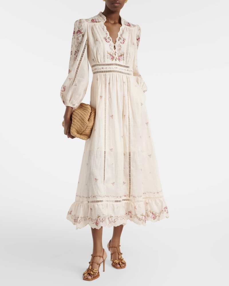          Платье с кружевом миди