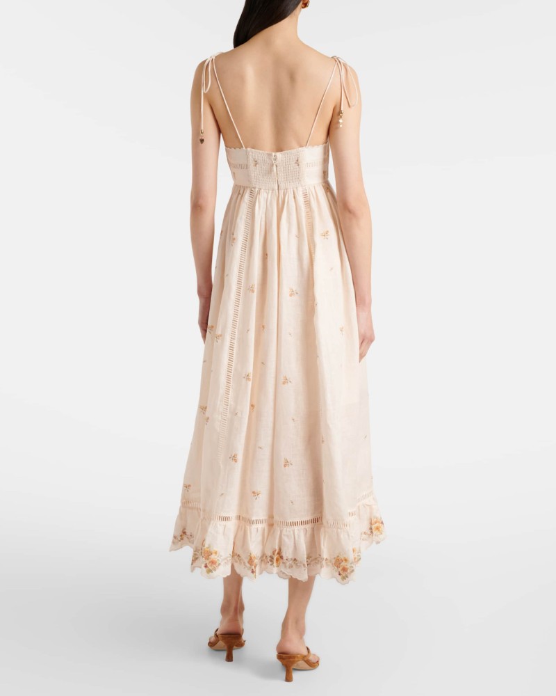          Платье Creamy кружевом