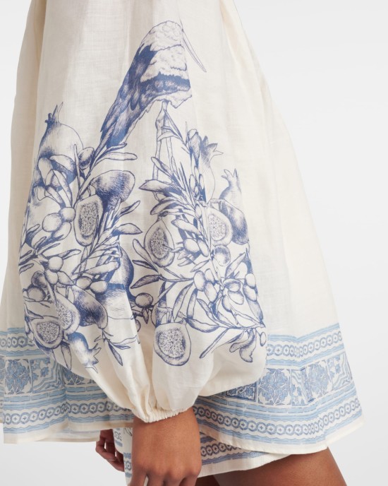      Костюм с узором 