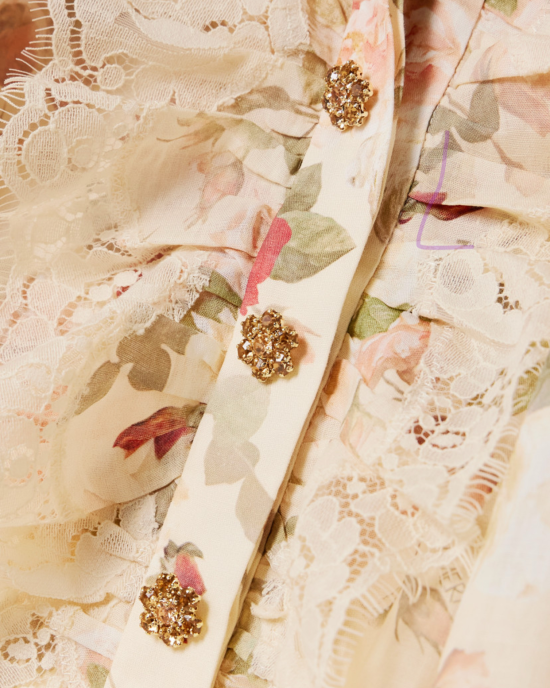        Костюм Lace