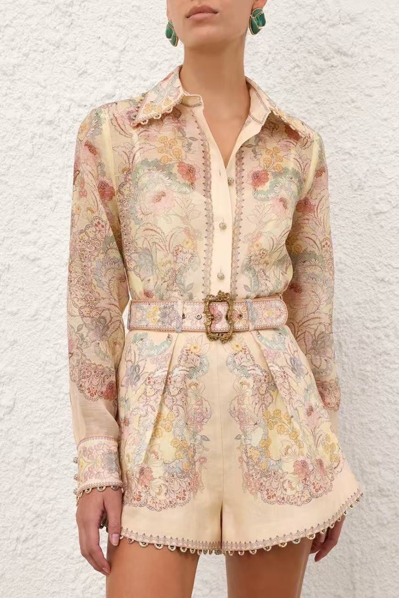      Костюм Rebelle