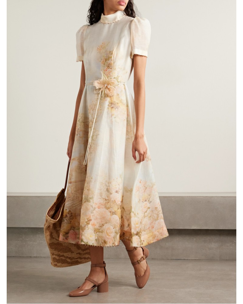           Платье с лепестками миди