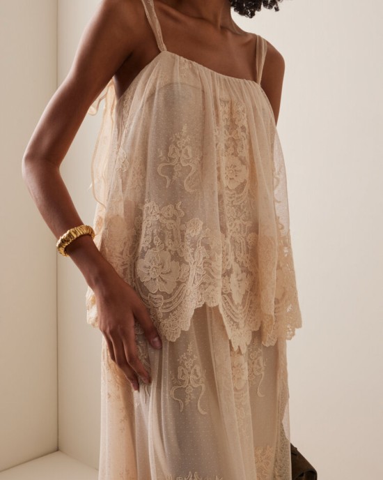          Платье Bella из кружева