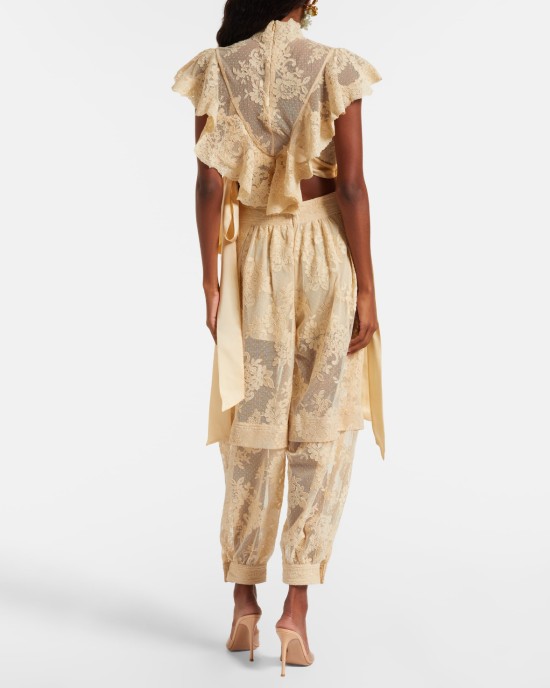       Блузка из кружева с лентами