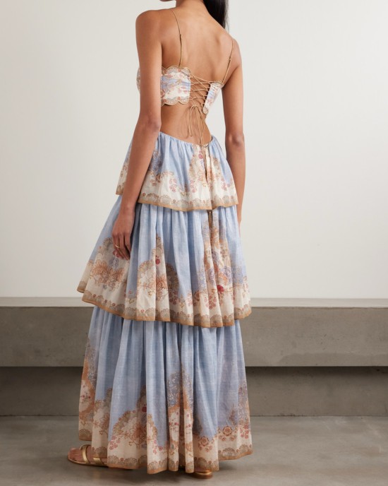          Платье с завязками на спине