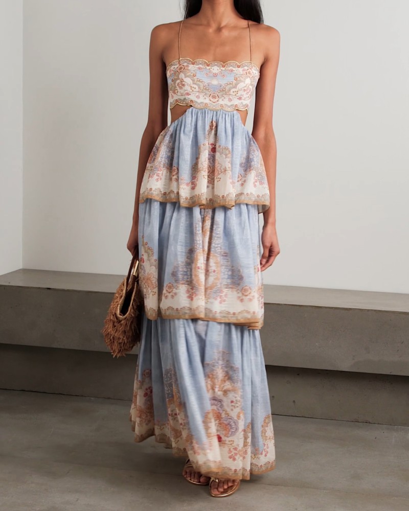          Платье с завязками на спине