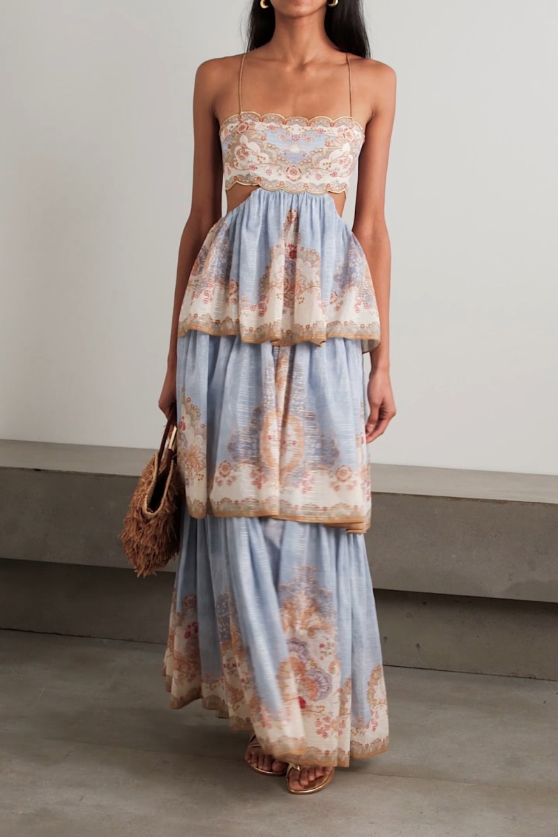          Платье с завязками на спине