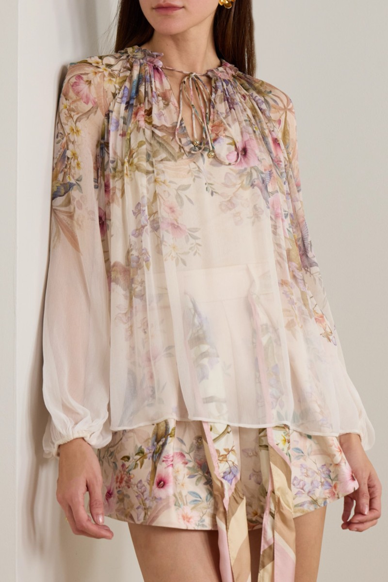        Костюм с птицами