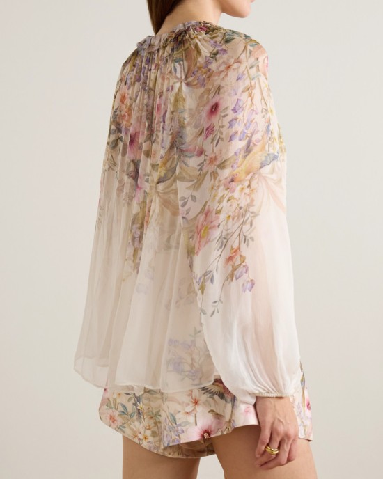        Костюм с птицами